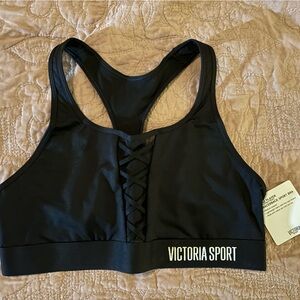 Victoria’s Secret “The Player” racerback sports bra
